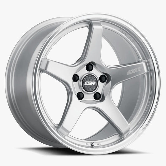 18X8.5 5X120.6 (CUSTOM DRILL) +30 72.56 HYPER SILVER MACHINE LIP APX5C 88551430 APX5CHS-ML 5X120.6
