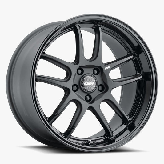 CUSTOM DRILL APX8 18X10.5 -15 67.1 MATTE BLACK GLOSS BLACK LIP..PCD:..(-15 TO +30) OFFSET :.. 805111