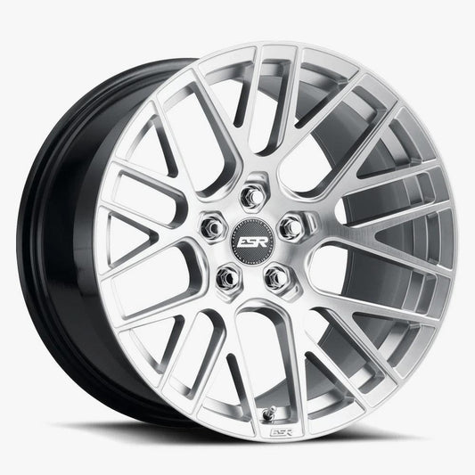 CUSTOM DRILL RF11 19X10.5 -15 67.1 BRUSHED HYPER SILVER..PCD:..(-15 TO +30) OFFSET : 905111CC RF11BH